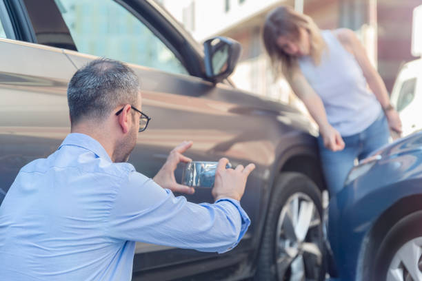 Professional Car Insurance Near Me technician working in Campbell, MO